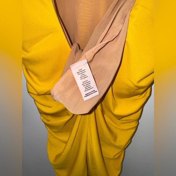 NWOT Cinq A Sept Yellow Long Sleeve Ruched V Neck Miah Mini Dress sz 0 - Picture 5 of 7